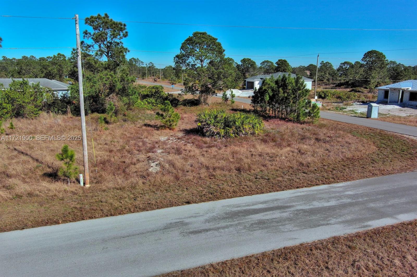 733 Bumby St E, Lehigh Acres, FL 33974 — 1 of 12