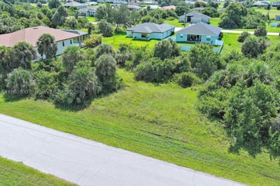 148 Spring Dr, FL 33947 — 5 of 24