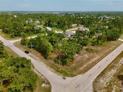 1041 Columbus Blvd, Lehigh Acres, FL 33974 — 14 of 25