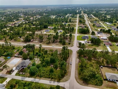 1041 Columbus Blvd, Lehigh Acres, FL 33974 — 9 of 25