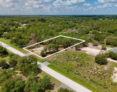 270 N Datil St, Clewiston, FL 33440 — 2 of 23