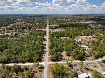 439 Avenida Del Sur, Clewiston, FL 33440 — 19 of 40