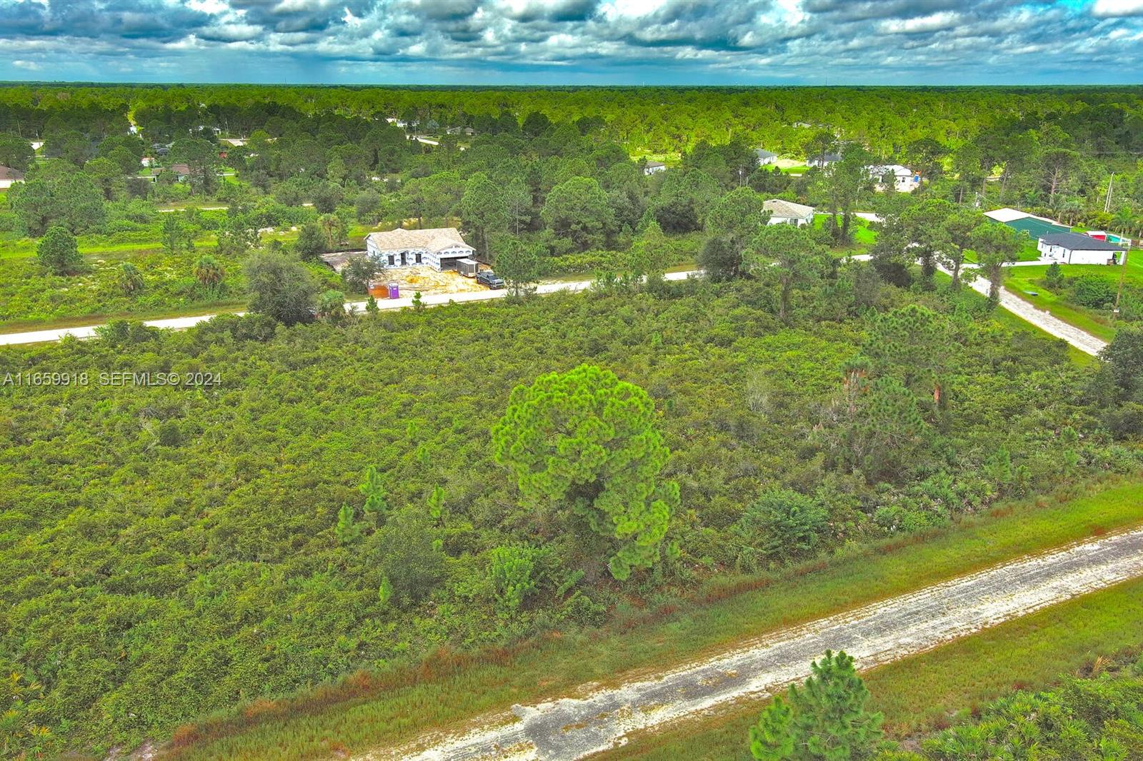 642 Vasser Ave S, Lehigh Acres, FL 33974 — 7 of 14