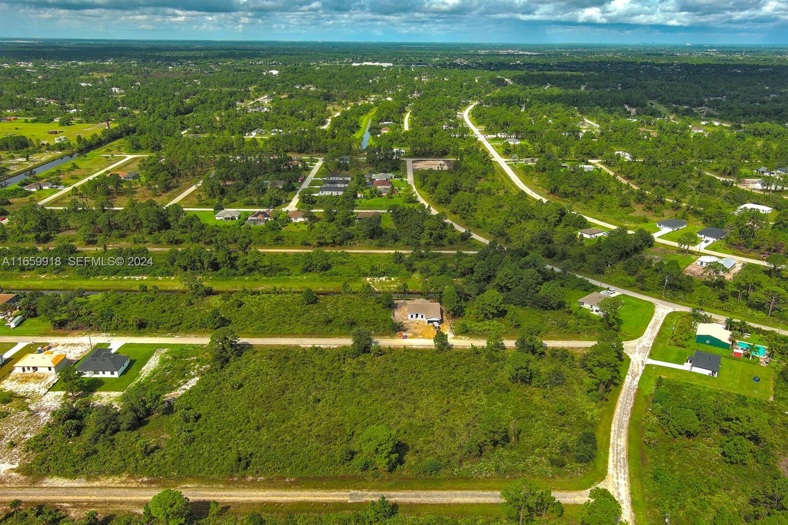 642 Vasser Ave S, Lehigh Acres, FL 33974 — 8 of 14