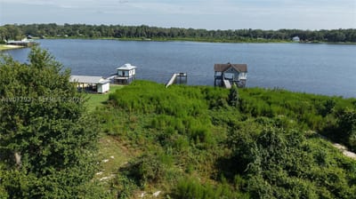 201 Floradandy Rd, FL 32640 — 47 of 49