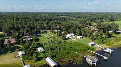 201 Floradandy Rd, FL 32640 — 7 of 49