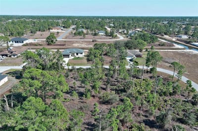 1053 Fayette Ave, Lehigh Acres, FL 33974 — 15 of 41