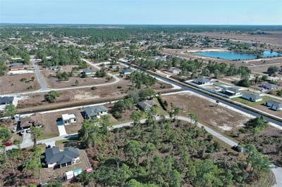 1053 Fayette Ave, Lehigh Acres, FL 33974 — 34 of 41
