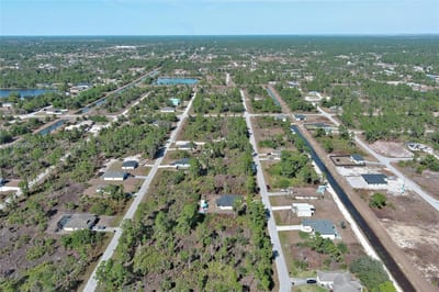 1053 Fayette Ave, Lehigh Acres, FL 33974 — 9 of 41