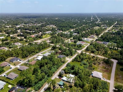 523 Summit Ave, Lehigh Acres, FL 33974 — 10 of 59