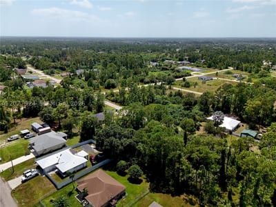 523 Summit Ave, Lehigh Acres, FL 33974 — 22 of 59
