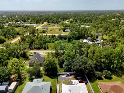 523 Summit Ave, Lehigh Acres, FL 33974 — 25 of 59