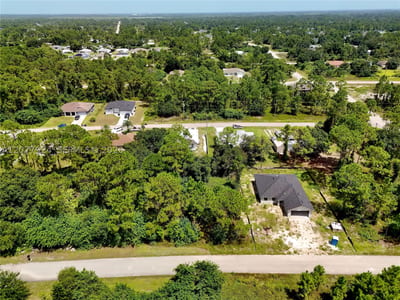 523 Summit Ave, Lehigh Acres, FL 33974 — 28 of 59