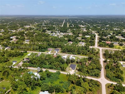 523 Summit Ave, Lehigh Acres, FL 33974 — 31 of 59