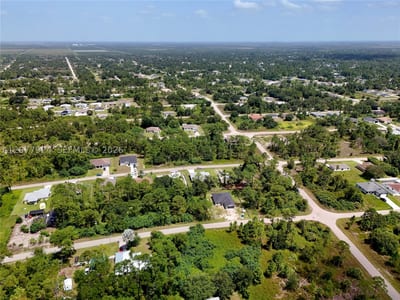 523 Summit Ave, Lehigh Acres, FL 33974 — 39 of 59