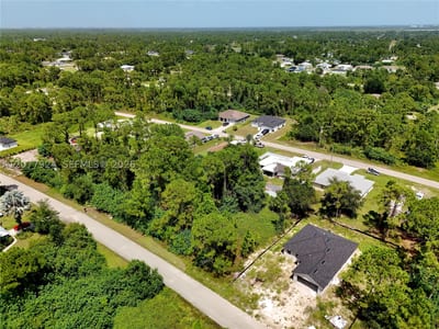 523 Summit Ave, Lehigh Acres, FL 33974 — 46 of 59