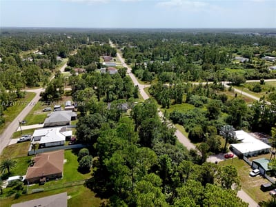 523 Summit Ave, Lehigh Acres, FL 33974 — 54 of 59