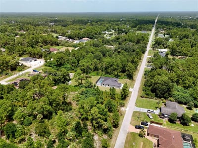 811 Edison Ave, Lehigh Acres, FL 33972 — 15 of 61