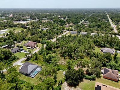 811 Edison Ave, Lehigh Acres, FL 33972 — 57 of 61
