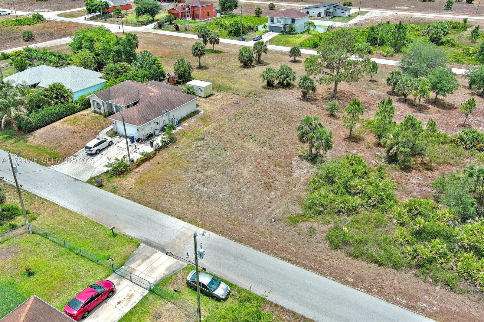 914 S Mercury Ave, Lehigh Acres, FL 33974 — 10 of 20