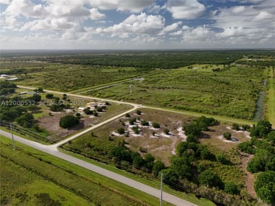 16734 NW 242nd, Okeechobee, FL 34972 — 10 of 33