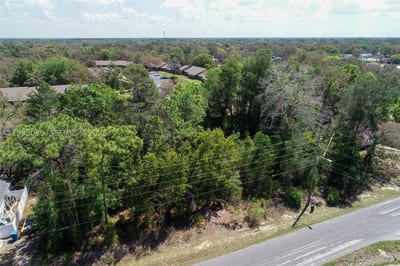 1 Tomahawk Ave, Spring Hill, FL 34606 — 7 of 20