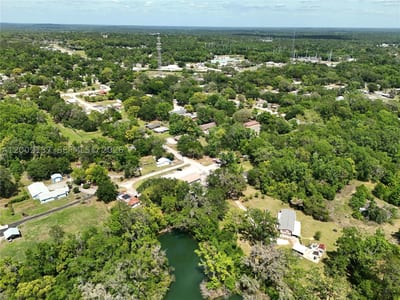 Josephine St, FL 34601 — 16 of 26