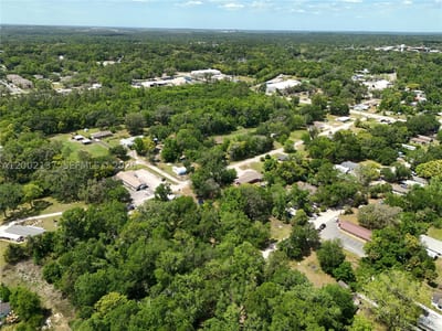 Josephine St, FL 34601 — 20 of 26