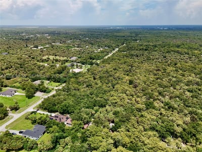 35th Ave Nw, Naples, FL 34120 — 8 of 81