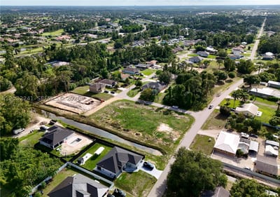 4th St W, Lehigh Acres, FL 33971 — 11 of 20