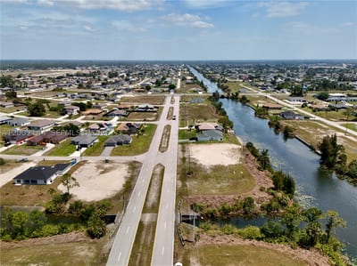 900 Vogiantzis Pkwy, Cape Coral, FL 33909 — 16 of 43