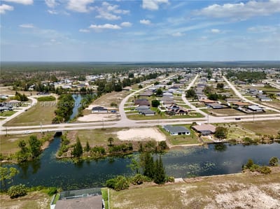 900 Vogiantzis Pkwy, Cape Coral, FL 33909 — 22 of 43
