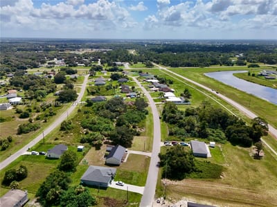 2038 S Montana Cir, La Belle, FL 33935 — 28 of 56