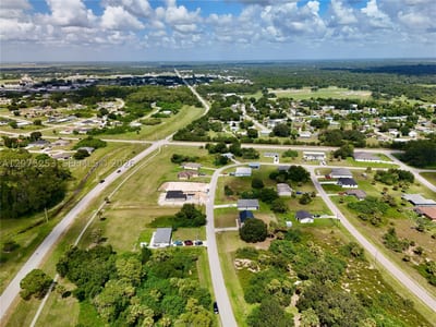 2038 S Montana Cir, La Belle, FL 33935 — 4 of 56
