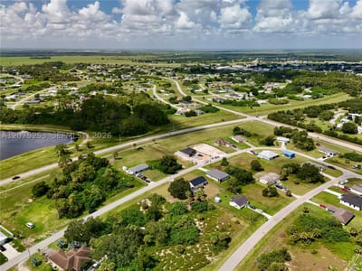 2038 S Montana Cir, La Belle, FL 33935 — 46 of 56