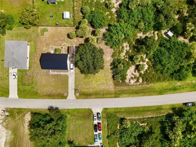 2038 S Montana Cir, La Belle, FL 33935 — 48 of 56