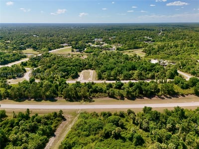 Custer Cir, North Port, FL 34288 — 5 of 26