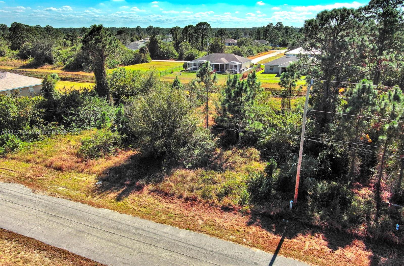 844 Carbon St E, Lehigh Acres, FL 33974 — 4 of 17