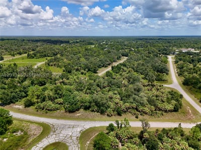 Pilgrim Rd, North Port, FL 34288 — 15 of 43