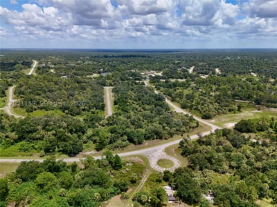 Pilgrim Rd, North Port, FL 34288 — 33 of 43