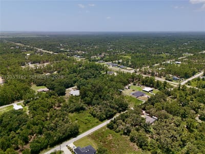 1210 Mcarthur Ave, Lehigh Acres, FL 33972 — 6 of 30