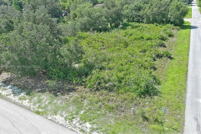 2517 W 67th St, Lehigh Acres, FL 33971 — 4 of 22