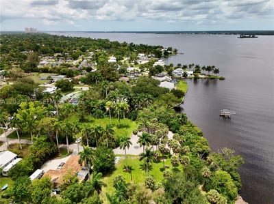 304 Royal Palm Park Rd, Fort Myers, FL 33905 — 18 of 21