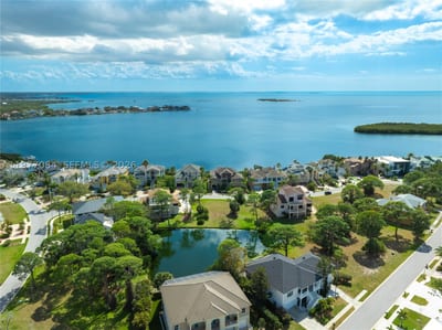 Harbour Watch Cir, FL 34689 — 18 of 29