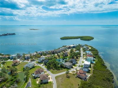 Harbour Watch Cir, FL 34689 — 28 of 29