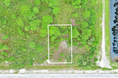 702 Eisenhower Blvd, Lehigh Acres, FL 33974 — 2 of 19