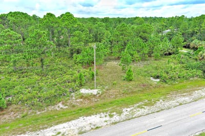 702 Eisenhower Blvd, Lehigh Acres, FL 33974 — 3 of 19
