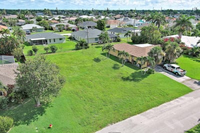 225 SW 46th Ter, Cape Coral, FL 33914 — 3 of 21