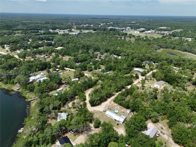 225 Mirror Lk Dr, FL 32148 — 8 of 17