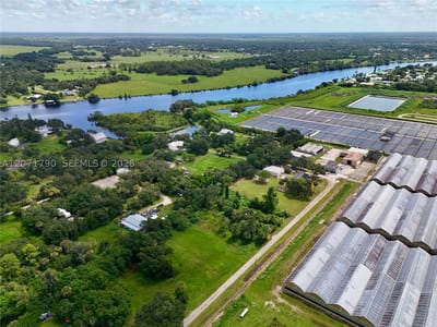 20101 Wagner Ave, FL 33920 — 13 of 59